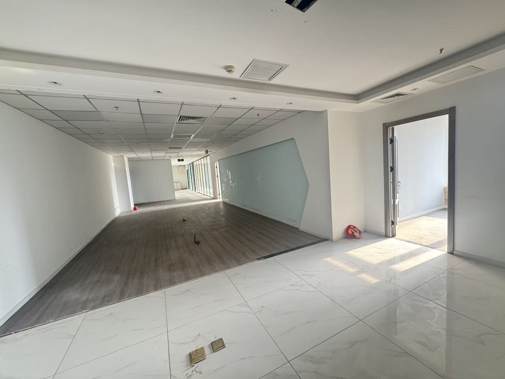 马哥孛罗大厦  400平米办公室 5.5元/天/平米